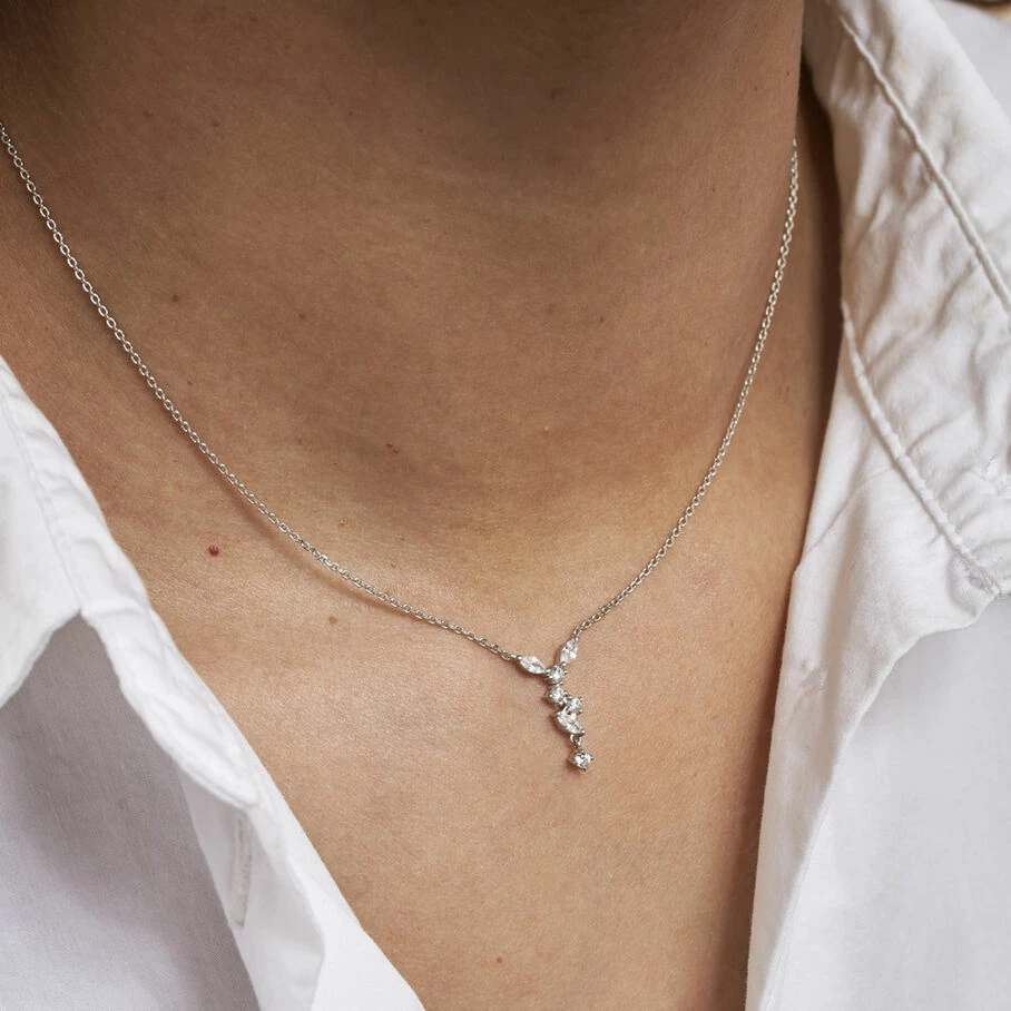 AGATHA FR Collier Ras Du Cou PLEIADES - Cristal / ArgentĂ© â Image 2